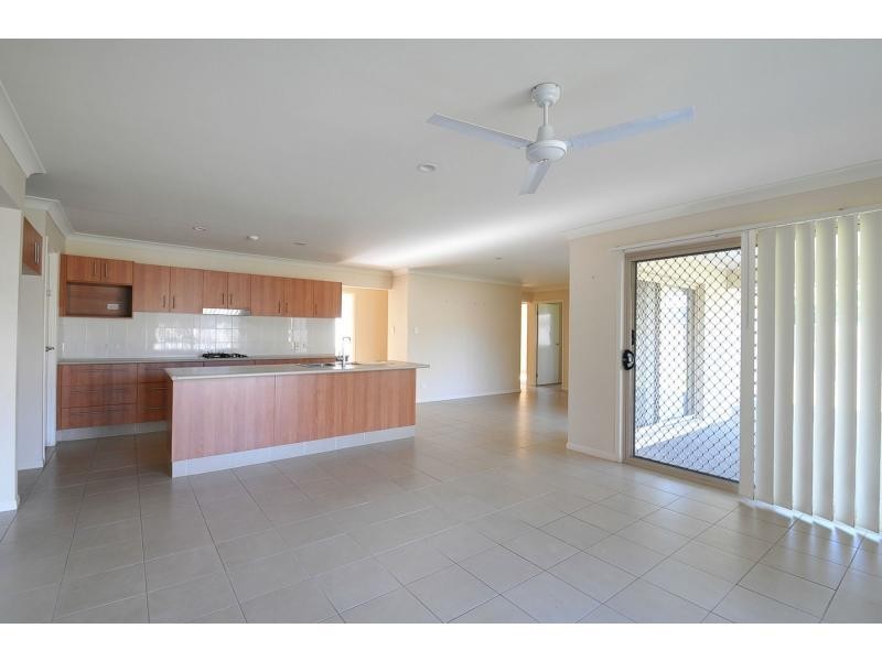 8 Kilkivan Drive, Ormeau QLD 4208