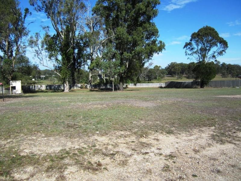 4 Ironbark Court, Yatala QLD 4207