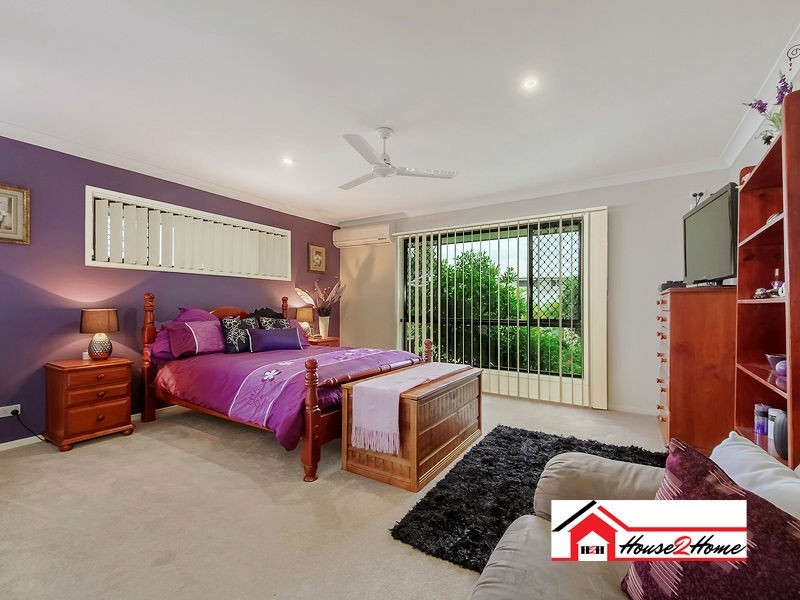 12 Emmaville Crescent, Ormeau QLD 4208