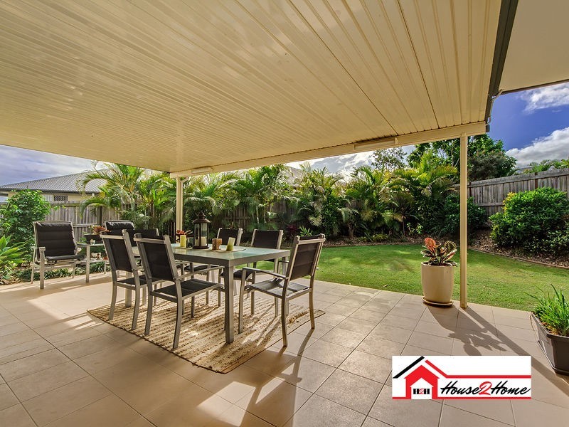12 Emmaville Crescent, Ormeau QLD 4208