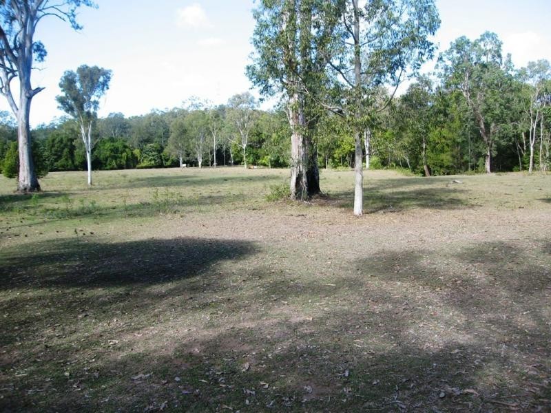 743 Plunkett Road, Cedar Creek QLD 4207