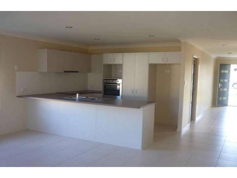 5 Mimosa Street, Jacobs Ridge, Ormeau QLD 4208