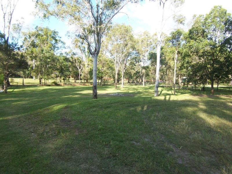 6 Rundle Court, Yatala QLD 4207