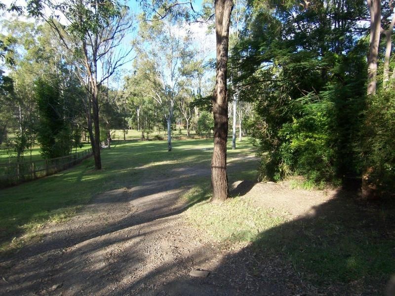 6 Rundle Court, Yatala QLD 4207