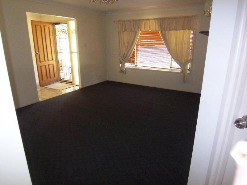 6 Rundle Court, Yatala QLD 4207