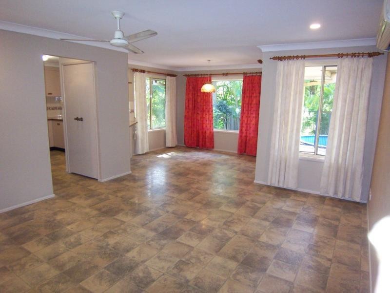 6 Rundle Court, Yatala QLD 4207