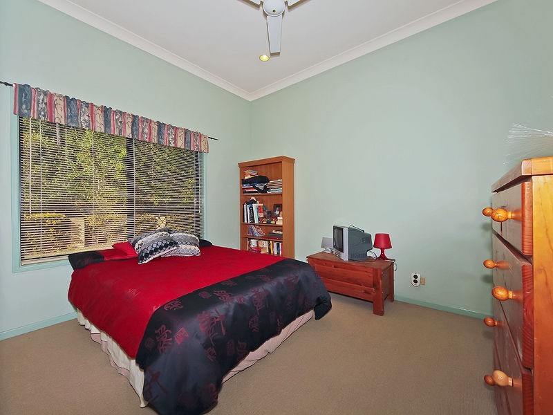 26 Helen-Louise Court, Buccan QLD 4207