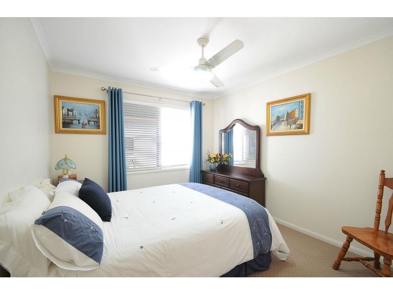 2 Shaw Court, Norfolk Village, Ormeau QLD 4208