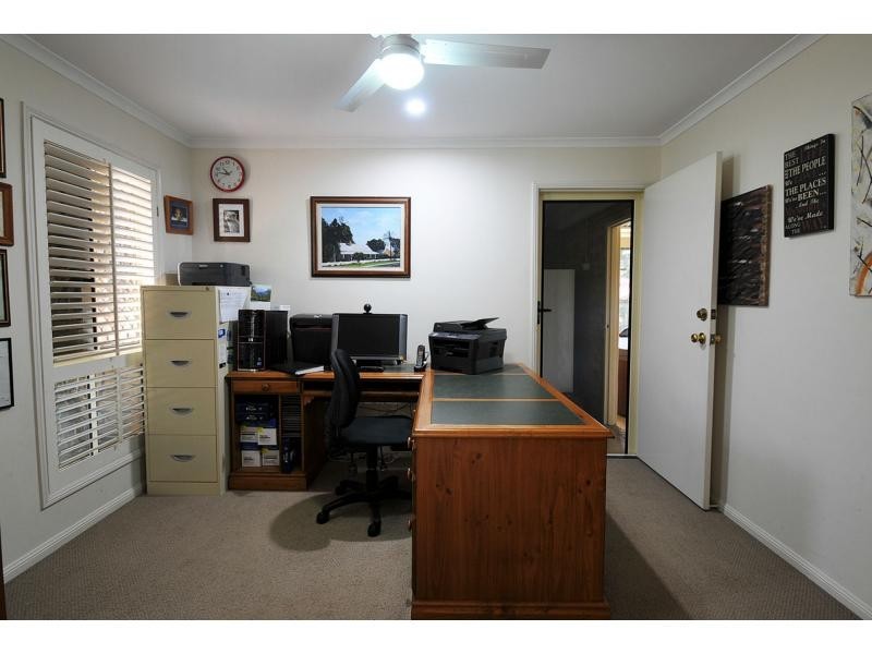 2 Shaw Court, Norfolk Village, Ormeau QLD 4208