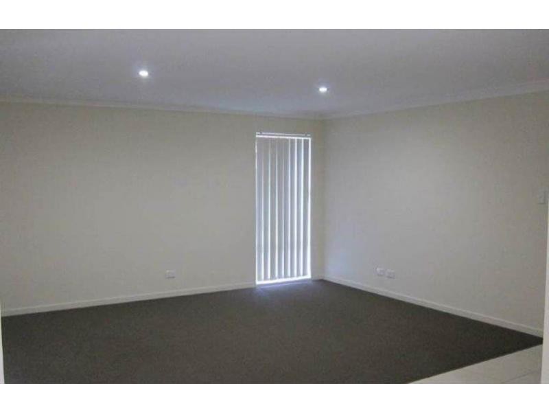 25 Custodian Crescent, Ormeau QLD 4208