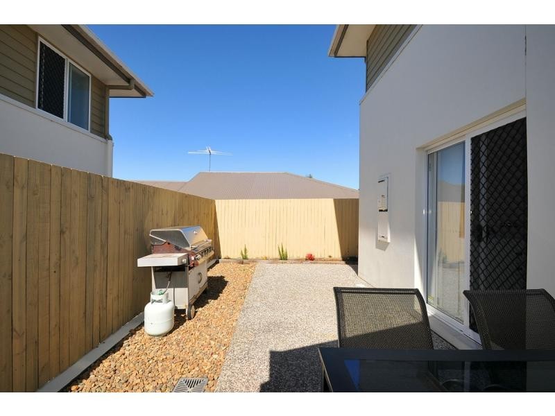 27 Rosabrook Crescent, Ormeau QLD 4208