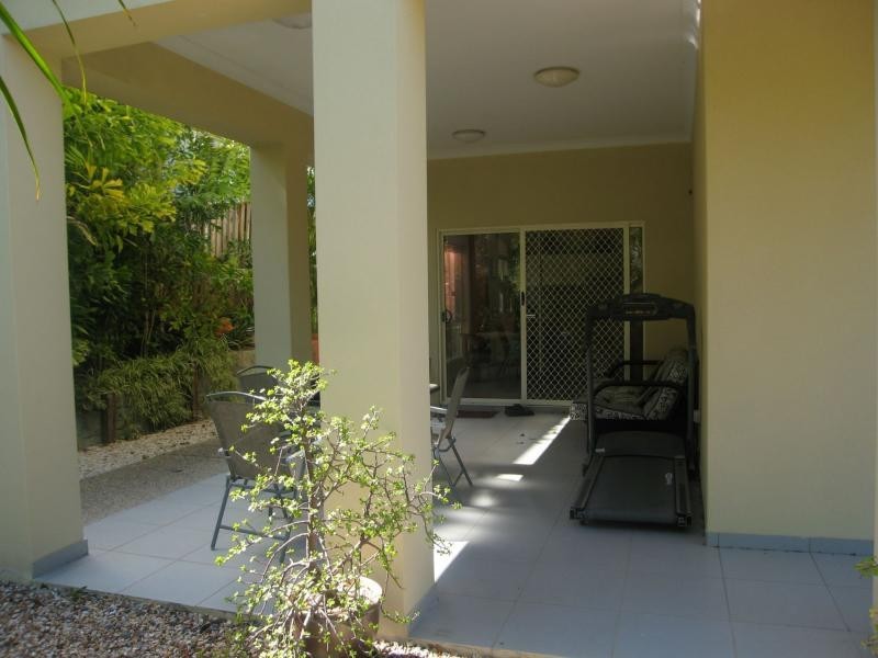 27 Waterclover Drive, Coomera Springs, Upper Coomera QLD 4209