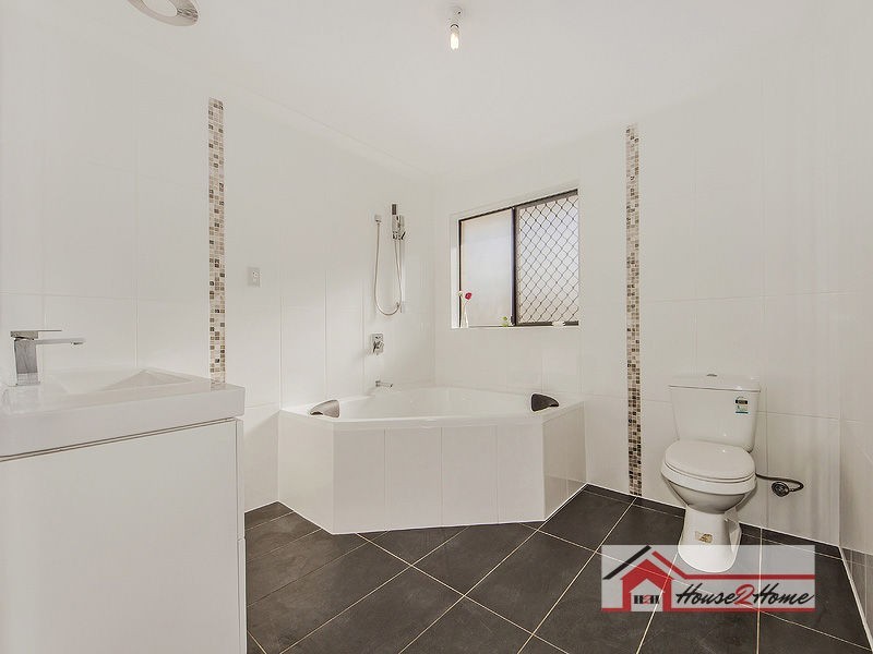 13 Avalon Court, Ormeau QLD 4208