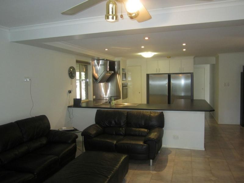 10 Beaton Court, Ormeau QLD 4208
