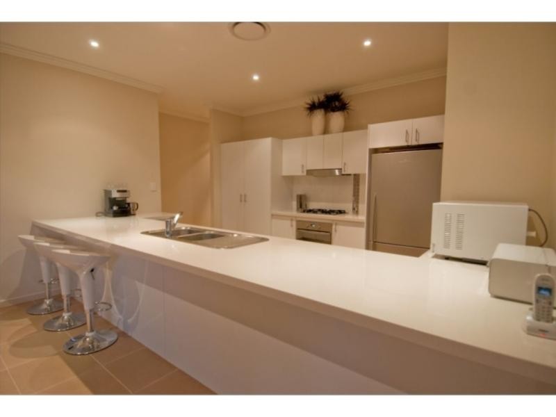 44 Lauradale Crescent, Ormeau QLD 4208