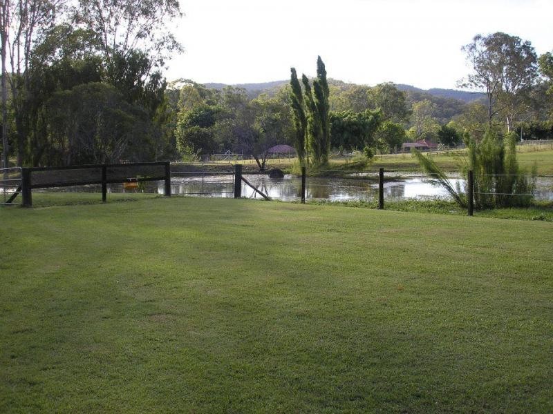 15 Needham Road, Cedar Creek QLD 4207