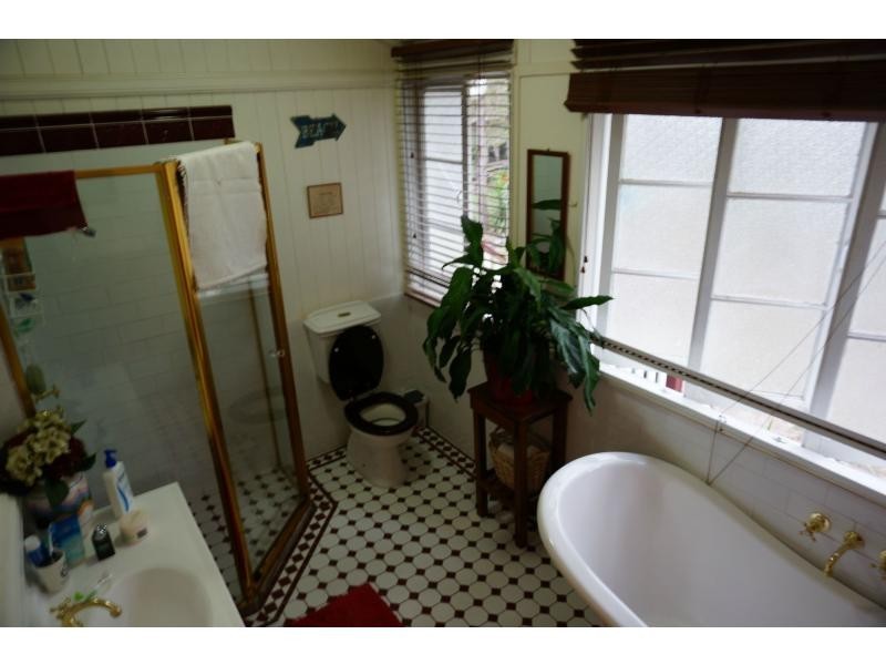 15 Needham Road, Cedar Creek QLD 4207