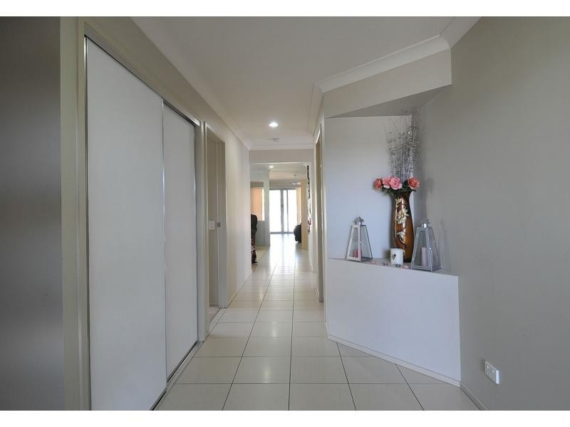 49 Charlton Crescent, Ormeau QLD 4208