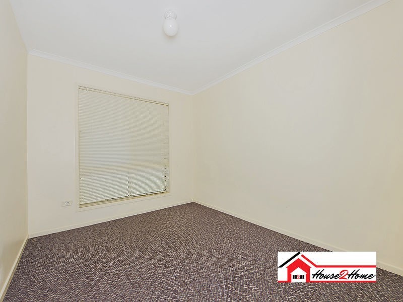 30 Dowling Crescent, Eagleby QLD 4207