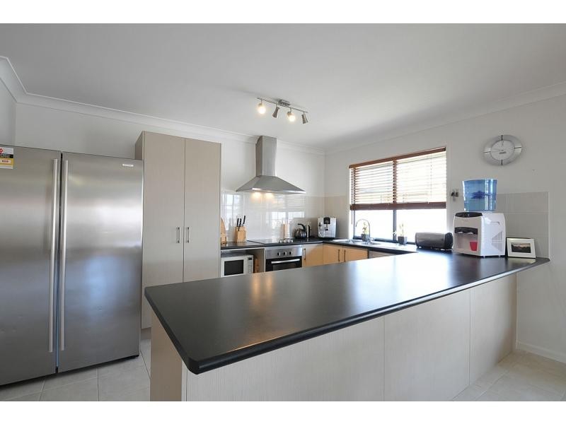 2/2-4 Monza Street, Beaudesert QLD 4285