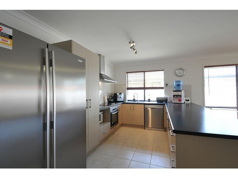 2/2-4 Monza Street, Beaudesert QLD 4285
