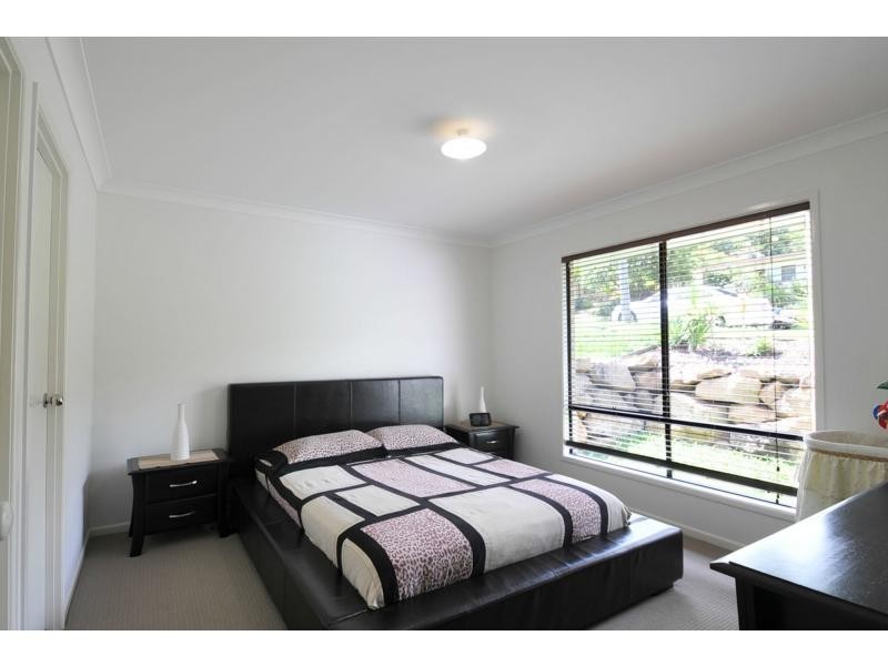 2/2-4 Monza Street, Beaudesert QLD 4285