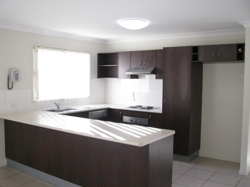 9 Begonia Street, Ormeau QLD 4208