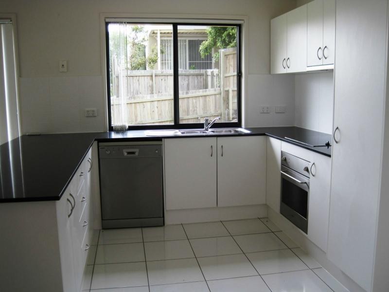 7 Paris Parade, Ormeau QLD 4208