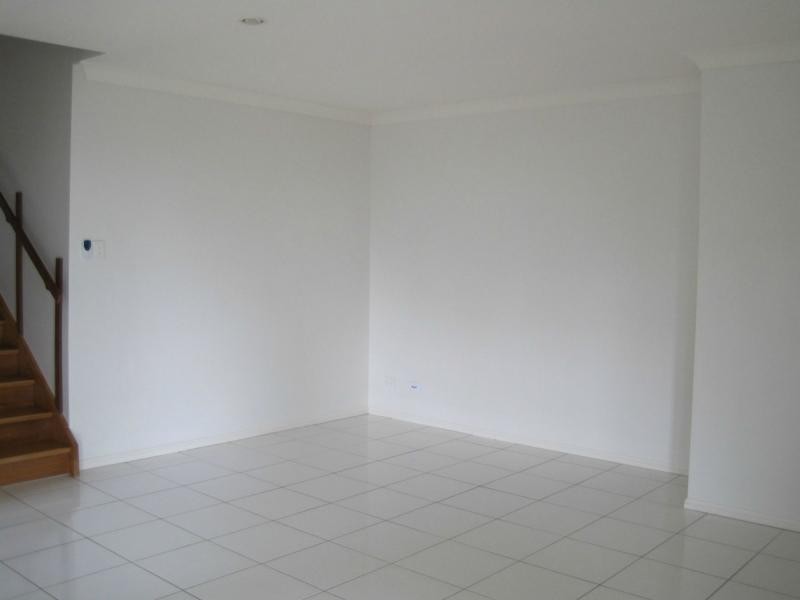7 Paris Parade, Ormeau QLD 4208