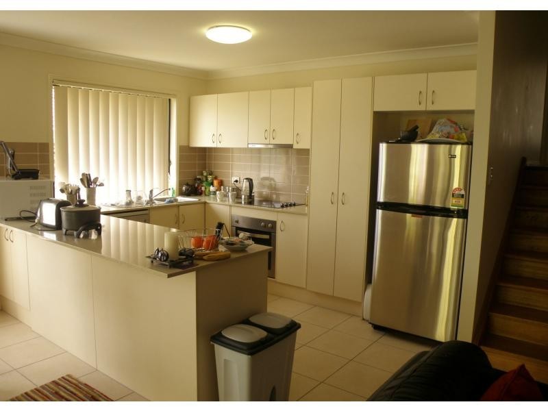 11 Paris Parade, Ormeau QLD 4208