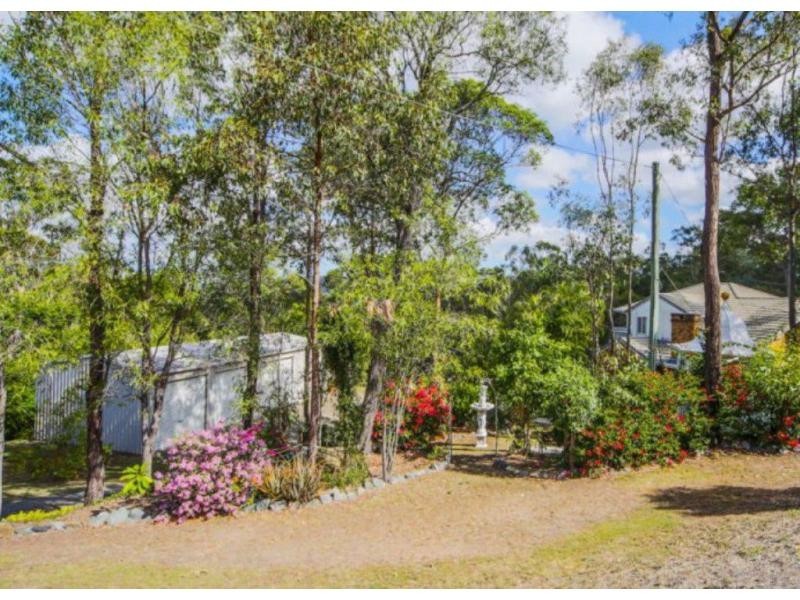 24 Taperoo Court, Yatala QLD 4207