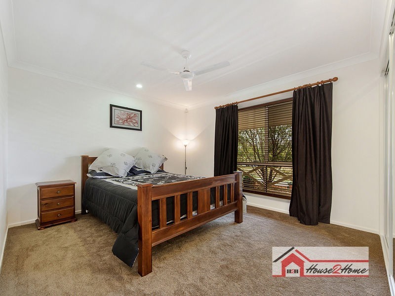 31 Sears Road, Yatala QLD 4207