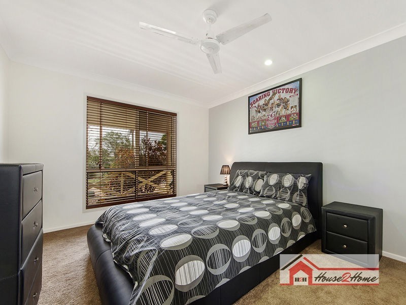 31 Sears Road, Yatala QLD 4207
