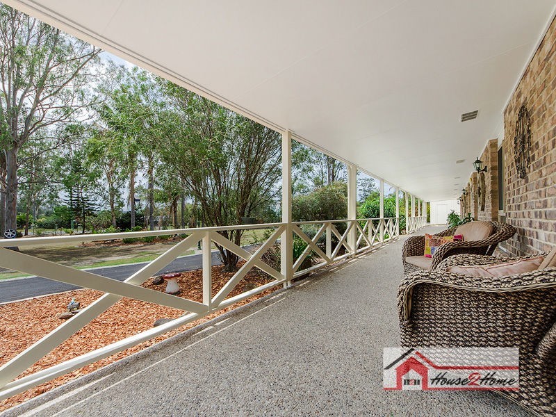 31 Sears Road, Yatala QLD 4207