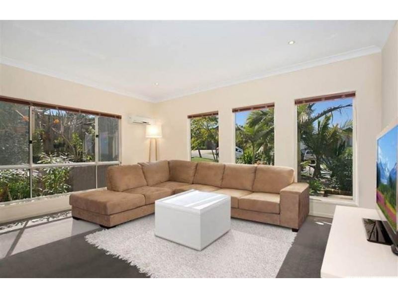 27 Waterclover Drive, Upper Coomera QLD 4209