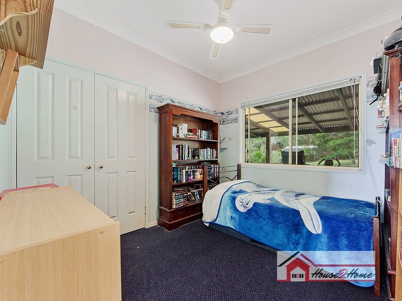 33 Enkleman Road, Yatala QLD 4207