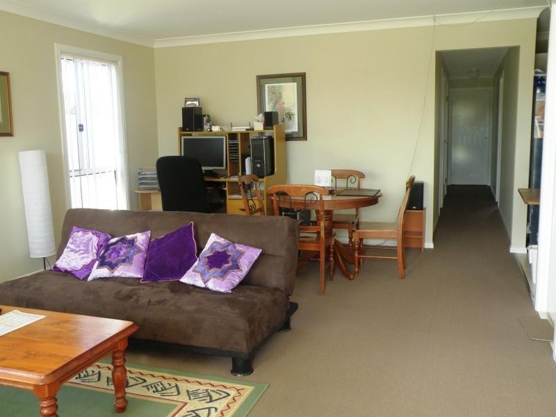 27b Conebush Circuit, Ormeau QLD 4208