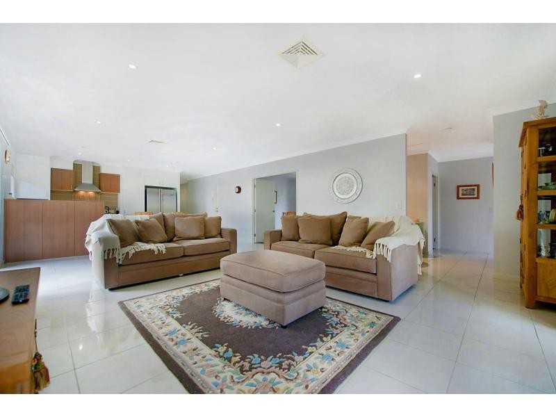 3 Elsey Court, Pimpama QLD 4209