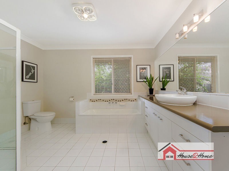 29 Podinga Circuit, Ormeau QLD 4208