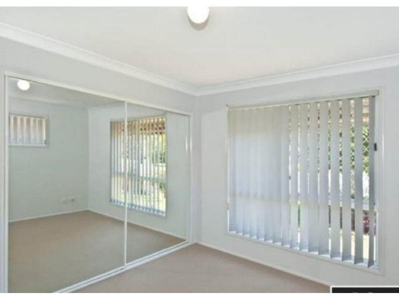 16 Susan Godfrey Drive, Windaroo QLD 4207