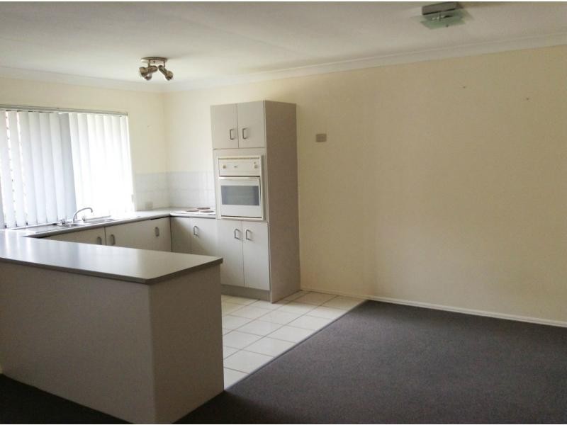 18/15 Lane Court, Mount Warren Park QLD 4207