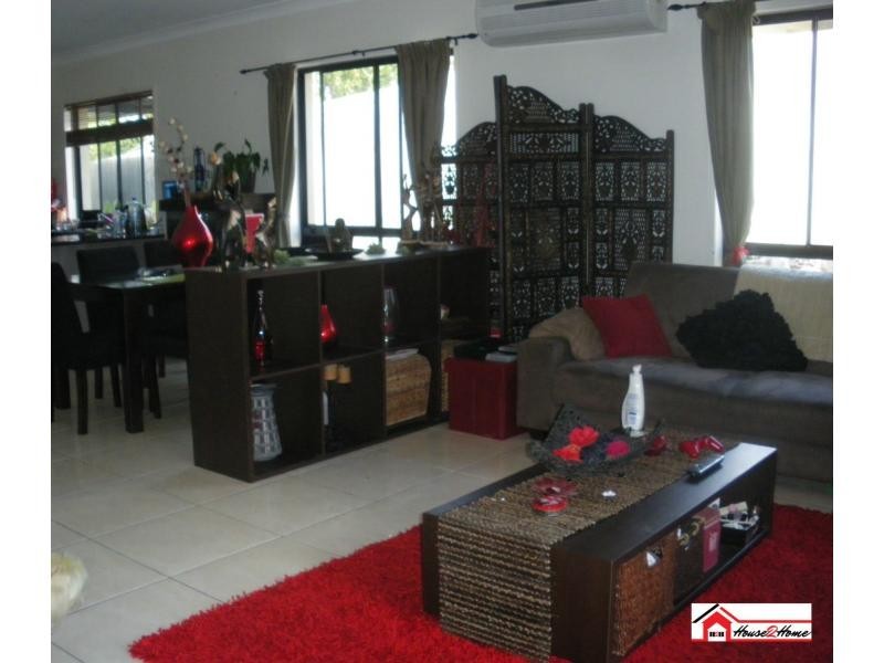 32 Blossom Street, Pimpama QLD 4209