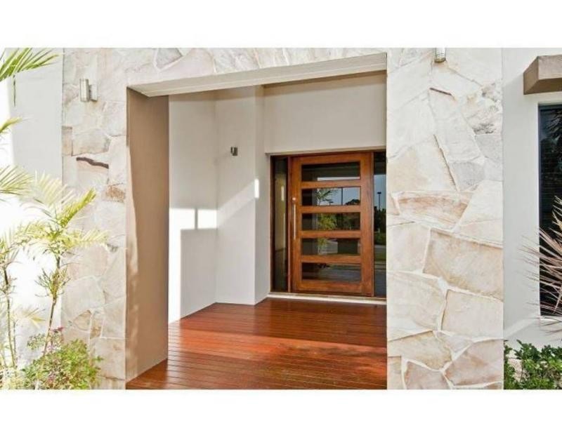 11 The Avenue, Windaroo QLD 4207