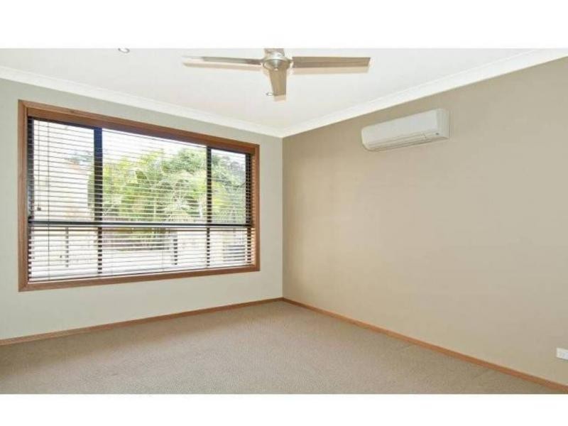 11 The Avenue, Windaroo QLD 4207