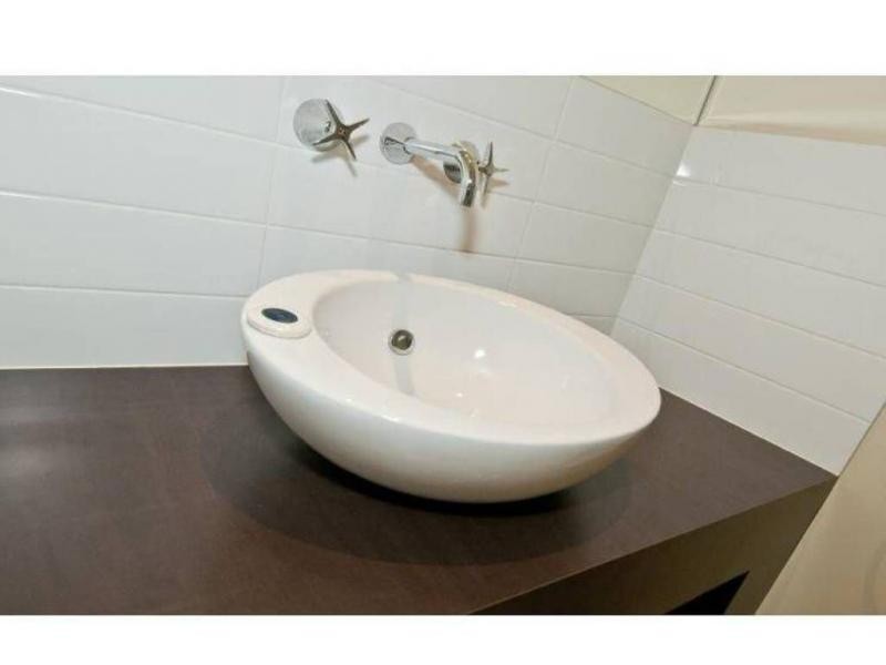 11 The Avenue, Windaroo QLD 4207