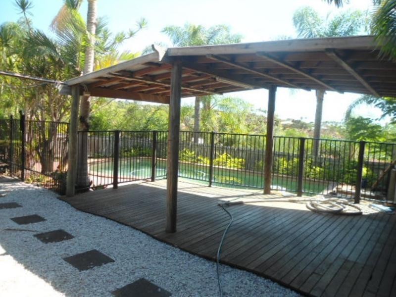 37 Leighton Drive, Edens Landing QLD 4207