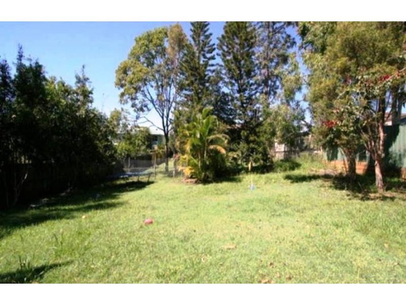 10 Julie Street, Beenleigh QLD 4207
