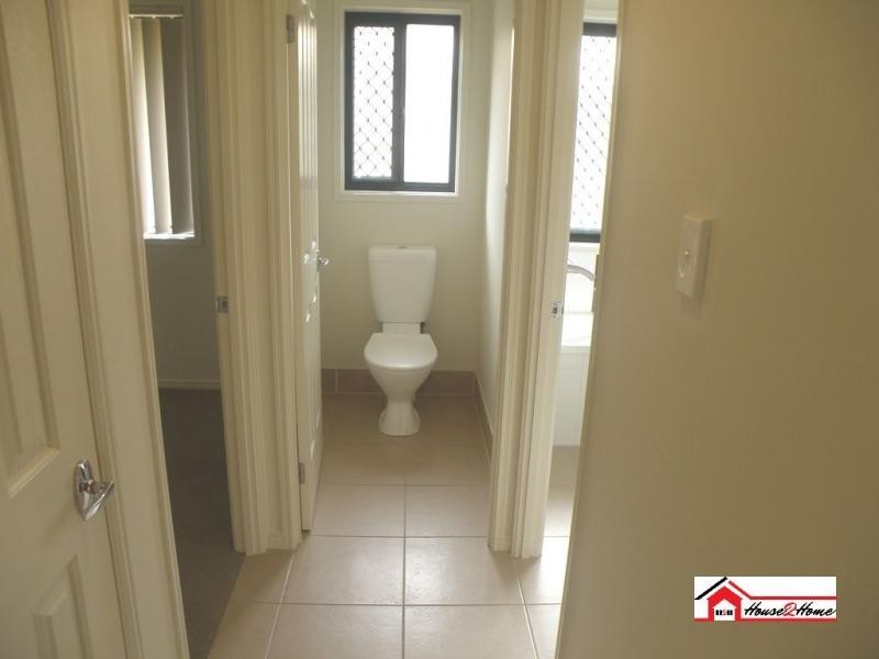 18 Blossom Street, Pimpama QLD 4209