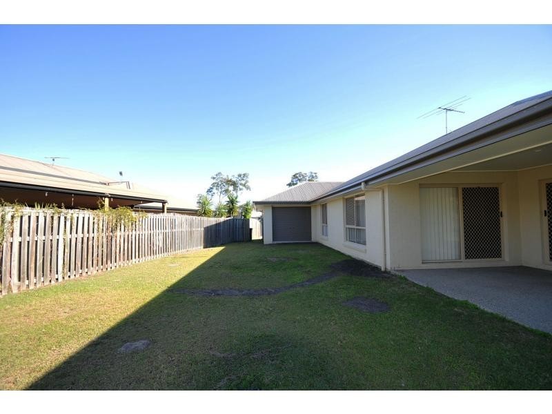 8 Kilkivan Drive, Ormeau QLD 4208