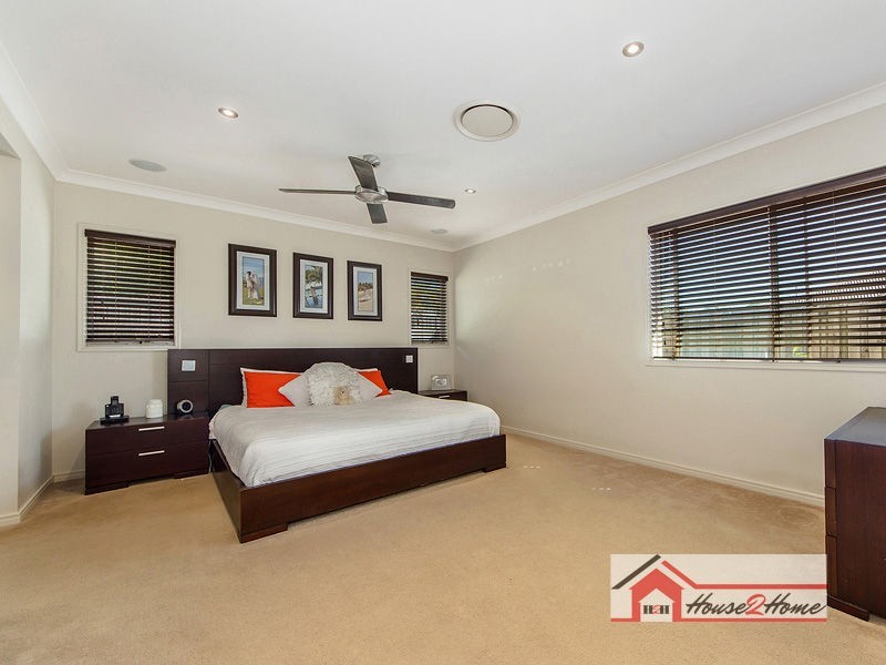 11 Pincally Crescent, Ormeau QLD 4208